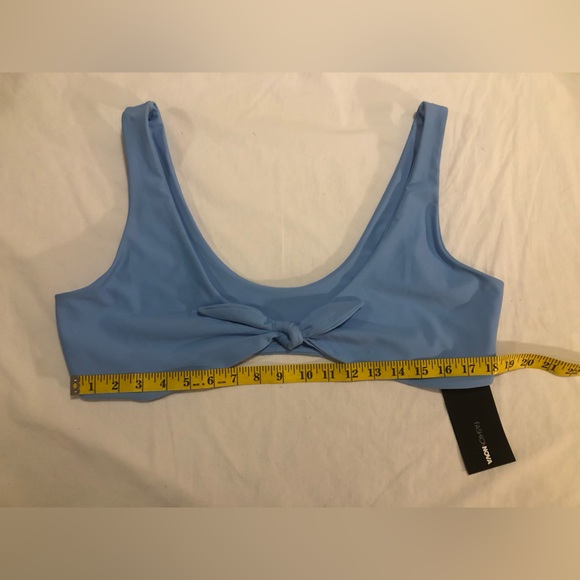 Fashion Nova NWT pastel blue tie front bikini top, 1X - Picture 3 of 8